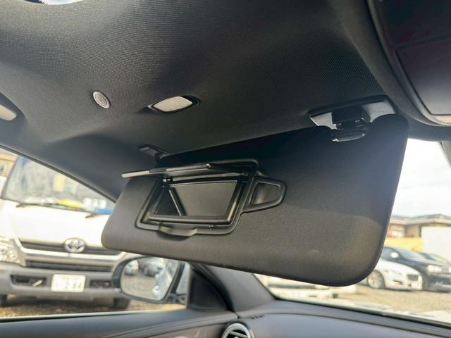 Eクラス E63 S 4マチック+ サンルーフ/ツインルーフ/フルセグTV/Bluetooth/Burmester/パドルシフト/ステアリングリモコン/ETC/シートヒーター/(62枚目)
