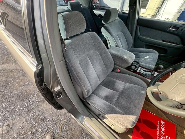 セルシオ C仕様 5万キロ台/フルノーマル/禁煙車/電動格納ミラー/クルーズコントロール/ETC/(23枚目)