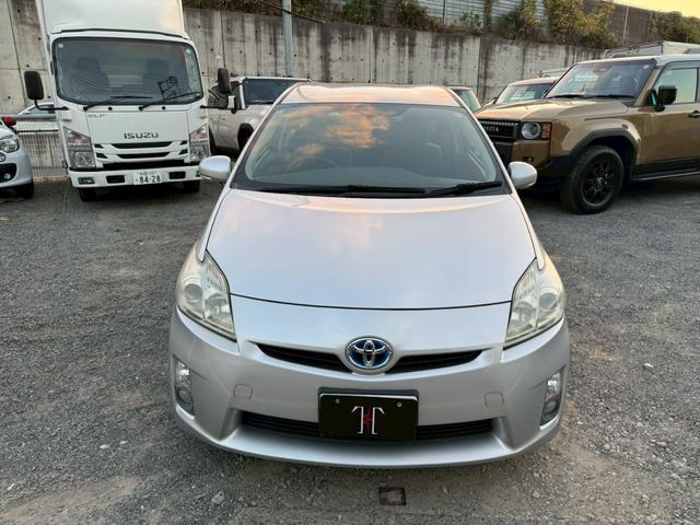 プリウス Ｓ　雹害車／ビルトインＥＴＣ／ステアリングリモコン／電動格納ミラー／ＣＤ／ＡＵＸ／（2枚目）