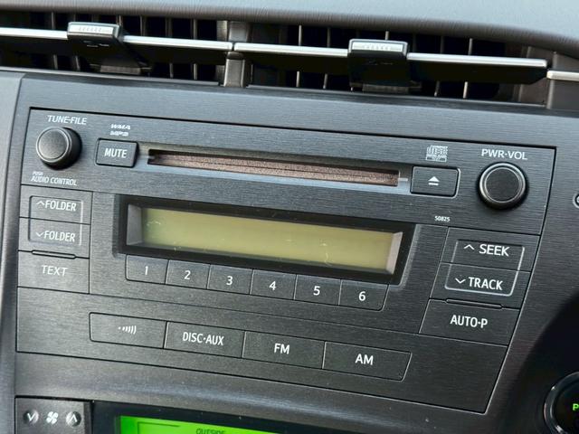 プリウス Ｓ　雹害車／ビルトインＥＴＣ／ステアリングリモコン／電動格納ミラー／ＣＤ／ＡＵＸ／（36枚目）
