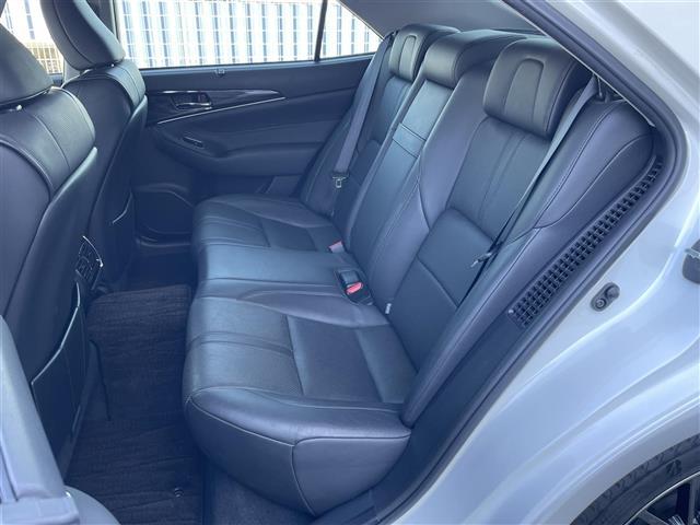 クラウンハイブリッド アスリートG 純正ナビ(フルセグTV/BT/CD/DVD/FM/AM) バックカメラ 衝突被害軽減システム 車線逸脱警報 クルーズコントロール サンルーフ レザーシート 横滑り防止装置シートヒーターベンチレーション(29枚目)