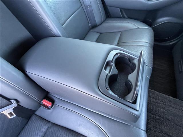 クラウンハイブリッド アスリートG 純正ナビ(フルセグTV/BT/CD/DVD/FM/AM) バックカメラ 衝突被害軽減システム 車線逸脱警報 クルーズコントロール サンルーフ レザーシート 横滑り防止装置シートヒーターベンチレーション(32枚目)