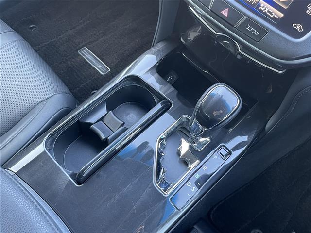 クラウンハイブリッド アスリートG 純正ナビ(フルセグTV/BT/CD/DVD/FM/AM) バックカメラ 衝突被害軽減システム 車線逸脱警報 クルーズコントロール サンルーフ レザーシート 横滑り防止装置シートヒーターベンチレーション(34枚目)