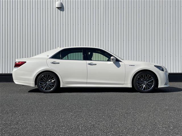 クラウンハイブリッド アスリートG 純正ナビ(フルセグTV/BT/CD/DVD/FM/AM) バックカメラ 衝突被害軽減システム 車線逸脱警報 クルーズコントロール サンルーフ レザーシート 横滑り防止装置シートヒーターベンチレーション(38枚目)