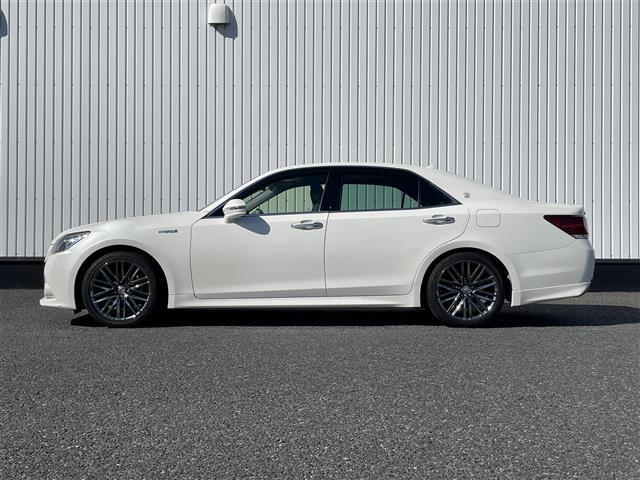 クラウンハイブリッド アスリートG 純正ナビ(フルセグTV/BT/CD/DVD/FM/AM) バックカメラ 衝突被害軽減システム 車線逸脱警報 クルーズコントロール サンルーフ レザーシート 横滑り防止装置シートヒーターベンチレーション(39枚目)