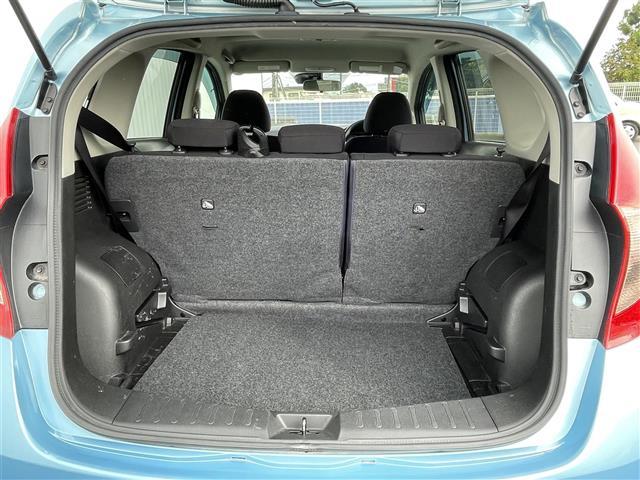 ノート Ｘ　エアロスタイルエマージェンシーブレーキパッケージ　純正メモリナビ／フルセグＴＶ／Ｂｌｕｅｔｏｏｔｈ／ＣＤ／ＤＶＤ／ＦＭ／ＡＭ／バックカメラ／衝突被害軽減システム／車線逸脱警報／横滑り防止装置／ＥＴＣ／アイドリングストップ／電動格納ミラー／禁煙車（34枚目）