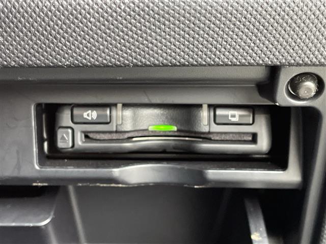 エスティマ アエラス プレミアム-G モデリスタエアロ/セーフティーセンス/社外9インチナビ/バックカメラ/ビルトインETC/両側パワースライドドア/前席シートヒーター/運転席パワーシート/電動リアゲート/クルーズコントロール/スペアキー(17枚目)