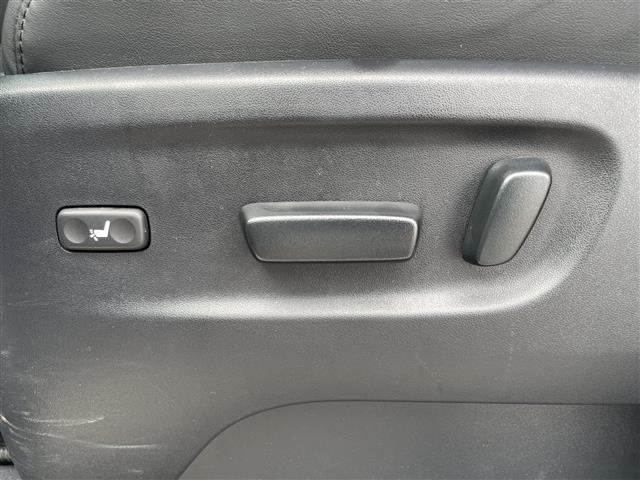 アルファード 2.5S Cパッケージ 9インチディスプレイオーディオ/モデリスタエアロ/後席モニター/両側パワースライドドア/前後ドラレコ/レザーシート/シートヒーター/エアシート/ステアリングヒーター/クルーズコントロール/スペアキー(19枚目)