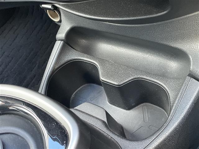 ノート e-パワー X 純正メモリナビ/フルセグTV/全周囲カメラ/デジタルインナーミラー/ドライブレコーダー前後/衝突被害軽減システム/車線逸脱警報/横滑り防止装置/ETC/禁煙車(15枚目)