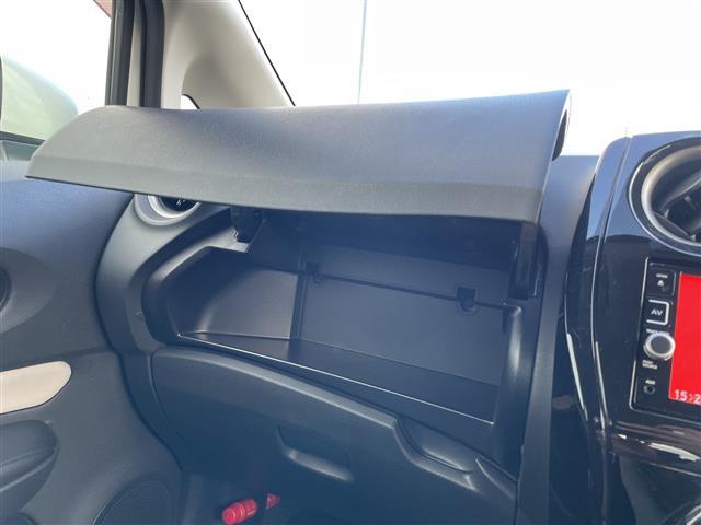 ノート e-パワー X 純正メモリナビ/フルセグTV/全周囲カメラ/デジタルインナーミラー/ドライブレコーダー前後/衝突被害軽減システム/車線逸脱警報/横滑り防止装置/ETC/禁煙車(33枚目)