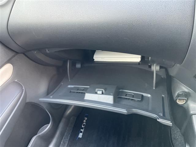 ノート e-パワー X 純正メモリナビ/フルセグTV/全周囲カメラ/デジタルインナーミラー/ドライブレコーダー前後/衝突被害軽減システム/車線逸脱警報/横滑り防止装置/ETC/禁煙車(34枚目)