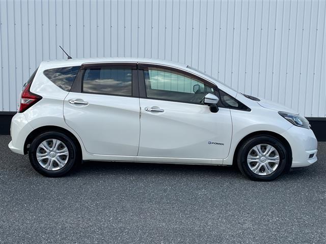 ノート e-パワー X 純正メモリナビ/フルセグTV/全周囲カメラ/デジタルインナーミラー/ドライブレコーダー前後/衝突被害軽減システム/車線逸脱警報/横滑り防止装置/ETC/禁煙車(39枚目)