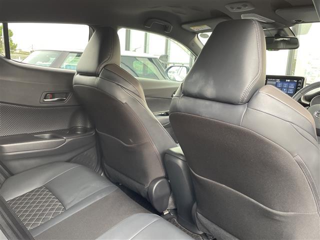 C-HR G モード ネロ セーフティプラスIII 純正8インチナビ/前後ドライブレコーダー/全周囲カメラ/ブラインドスポットモニター/ビルトインETC2.0/レーダークルーズコントロール/ハーフレザーシート/シートヒーター/純正18インチAW/禁煙車(22枚目)