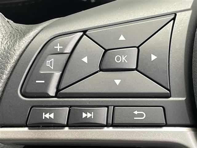 セレナ ｅ－パワー　ハイウェイスターＶ　純正１０インチナビ／フリップダウンモニター／プロパイロット／全周囲カメラ／デジタルインナーミラー／ブラインドスポットモニター／ドライブレコーダー／フルセグＴＶ／ビルトインＥＴＣ／両側パワースライドドア（13枚目）