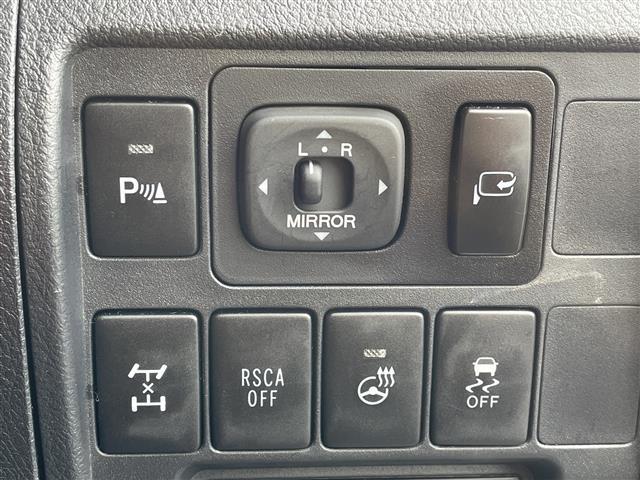 ランドクルーザー ZX ブルーノクロス サンルーフ/フリップダウンモニター/エアサス/純正HDDナビ/全周囲カメラ/デジタルインナーミラー/パーキングアシスト/エアーシート/バック・フロント・サイドカメラ/ウッドステアリング/冷蔵庫/(9枚目)