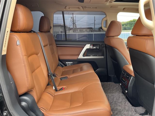 ランドクルーザー ZX ブルーノクロス サンルーフ/フリップダウンモニター/エアサス/純正HDDナビ/全周囲カメラ/デジタルインナーミラー/パーキングアシスト/エアーシート/バック・フロント・サイドカメラ/ウッドステアリング/冷蔵庫/(23枚目)