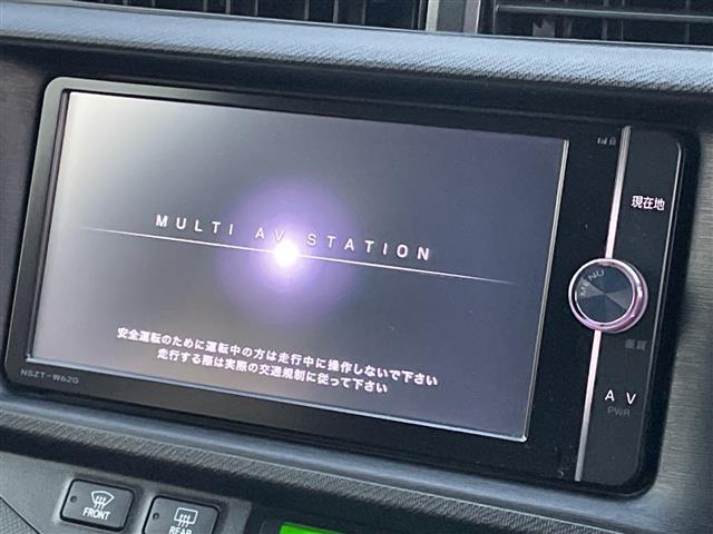 アクア Gブラックソフトレザーセレクション 純正メモリナビ/フルセグTV/バックカメラ/ルーフラッピング/レザーシート/ETC/アイドリングストップ/オートライト/ウィンカーミラー/電動格納ミラー/社外15インチAW/ローダウン/禁煙車(6枚目)