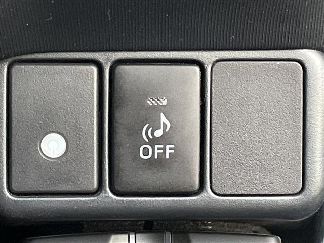 アクア Gブラックソフトレザーセレクション 純正メモリナビ/フルセグTV/バックカメラ/ルーフラッピング/レザーシート/ETC/アイドリングストップ/オートライト/ウィンカーミラー/電動格納ミラー/社外15インチAW/ローダウン/禁煙車(9枚目)