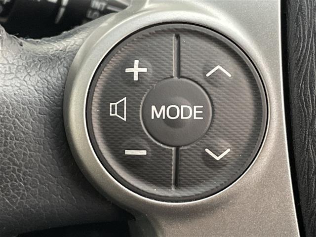 アクア Gブラックソフトレザーセレクション 純正メモリナビ/フルセグTV/バックカメラ/ルーフラッピング/レザーシート/ETC/アイドリングストップ/オートライト/ウィンカーミラー/電動格納ミラー/社外15インチAW/ローダウン/禁煙車(14枚目)