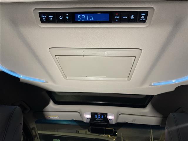 アルファード 2.5S Cパッケージ 純正9インチディスプレイオーディオナビキット付き/サンルーフ/フリップダウンモニター/両側電動/デジタルインナーミラー/エアシート/前後ドラレコ/BSM/バックカメラ/ETC/スペアキー/フルセグTV(4枚目)