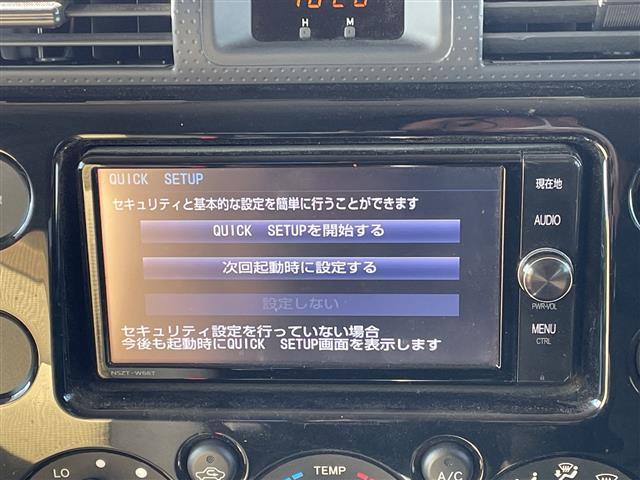 FJクルーザー ファイナルエディション 純正SDナビ/フルセグTV/バックカメラ/クルーズコントロール/横滑り防止装置/ETC/フォグランプ/電動格納ミラー/純正20インチAW/シートリフター/フロアマット/コーナーセンサー/(4枚目)