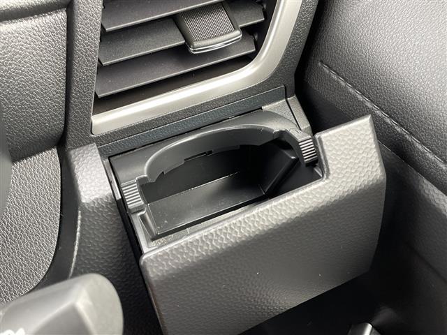 ルーミー カスタムＧ　純正メモリナビ／ＴＶ／バックカメラ／ビルトインＥＴＣ／追従式クルーズコントロール／両側パワースライドドア／シートヒーター／純正１４インチＡＷ／ブレーキホールド／電子制御パーキング／禁煙車（33枚目）