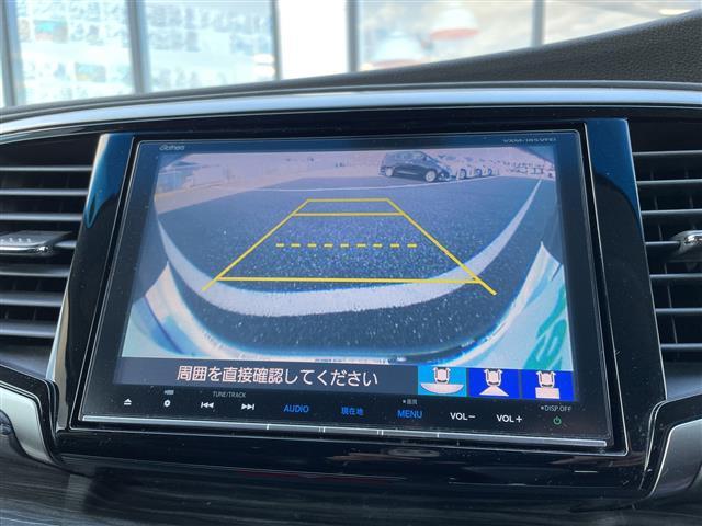オデッセイハイブリッド ハイブリッドアブソルート・ホンダセンシングＥＸパック　純正８インチナビ／純正フリップダウンモニター／デジタルインナーミラー型前後ドラレコ／ブインドスポットモニター／フルセグＴＶ／バックカメラ／追従式クルーズコントロール／ビルトインＥＴＣ／大型アームレスト（3枚目）