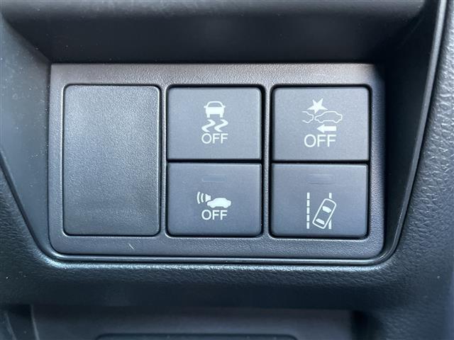 オデッセイハイブリッド ハイブリッドアブソルート・ホンダセンシングＥＸパック　純正８インチナビ／純正フリップダウンモニター／デジタルインナーミラー型前後ドラレコ／ブインドスポットモニター／フルセグＴＶ／バックカメラ／追従式クルーズコントロール／ビルトインＥＴＣ／大型アームレスト（10枚目）