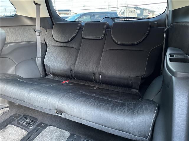 オデッセイハイブリッド ハイブリッドアブソルート・ホンダセンシングＥＸパック　純正８インチナビ／純正フリップダウンモニター／デジタルインナーミラー型前後ドラレコ／ブインドスポットモニター／フルセグＴＶ／バックカメラ／追従式クルーズコントロール／ビルトインＥＴＣ／大型アームレスト（24枚目）