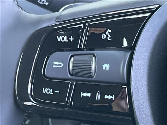 ヴェゼル e:HEV Z 登録済未使用車/純正9インチコネクトナビ/電動リアゲート/レーダークルーズコントロール/バックカメラ/ハーフレザーシート/シートヒーター/コーナーセンサー/ワイヤレス充電/LEDヘッドライト/ETC(11枚目)