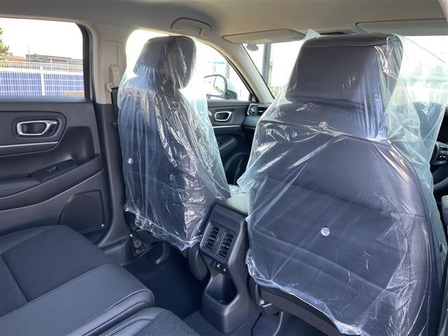 ヴェゼル e:HEV Z 登録済未使用車/純正9インチコネクトナビ/電動リアゲート/レーダークルーズコントロール/バックカメラ/ハーフレザーシート/シートヒーター/コーナーセンサー/ワイヤレス充電/LEDヘッドライト/ETC(23枚目)