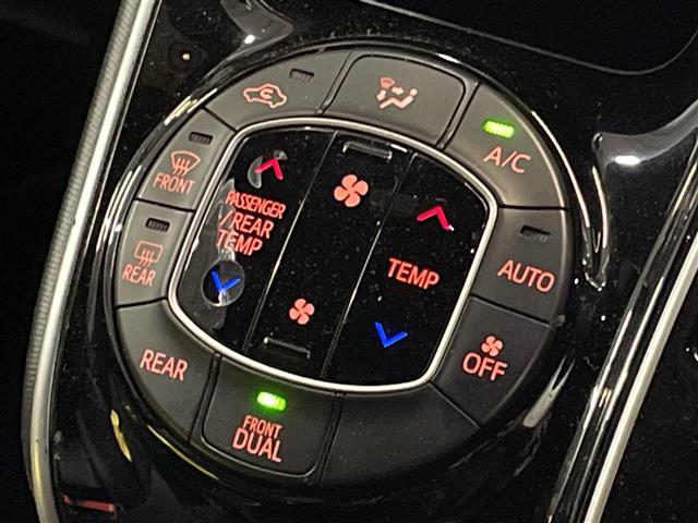 ヴォクシー ＺＳ　煌ＩＩＩ　純正８インチナビ／後席モニター／両側電動スライドドア／衝突軽減／クルーズコントロール／ハーフレザーシート／ビルトインＥＴＣ／ドライブレコーダー前後／純正１６インチアルミホイール／ＬＥＤヘッドライト（6枚目）