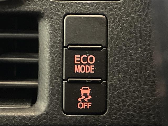 ヴォクシー ＺＳ　煌ＩＩＩ　純正８インチナビ／後席モニター／両側電動スライドドア／衝突軽減／クルーズコントロール／ハーフレザーシート／ビルトインＥＴＣ／ドライブレコーダー前後／純正１６インチアルミホイール／ＬＥＤヘッドライト（11枚目）