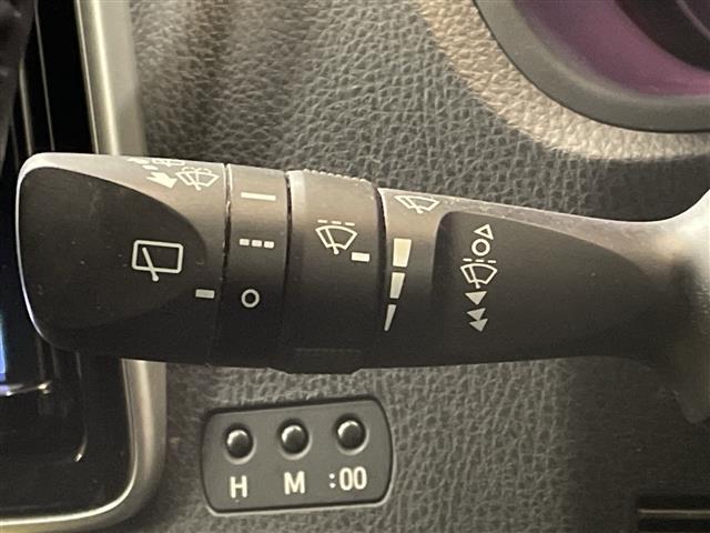 ヴォクシー ＺＳ　煌ＩＩＩ　純正８インチナビ／後席モニター／両側電動スライドドア／衝突軽減／クルーズコントロール／ハーフレザーシート／ビルトインＥＴＣ／ドライブレコーダー前後／純正１６インチアルミホイール／ＬＥＤヘッドライト（14枚目）