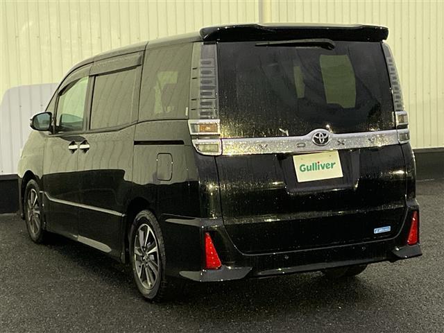 ヴォクシー ＺＳ　煌ＩＩＩ　純正８インチナビ／後席モニター／両側電動スライドドア／衝突軽減／クルーズコントロール／ハーフレザーシート／ビルトインＥＴＣ／ドライブレコーダー前後／純正１６インチアルミホイール／ＬＥＤヘッドライト（40枚目）