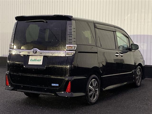 ヴォクシー ＺＳ　煌ＩＩＩ　純正８インチナビ／後席モニター／両側電動スライドドア／衝突軽減／クルーズコントロール／ハーフレザーシート／ビルトインＥＴＣ／ドライブレコーダー前後／純正１６インチアルミホイール／ＬＥＤヘッドライト（41枚目）