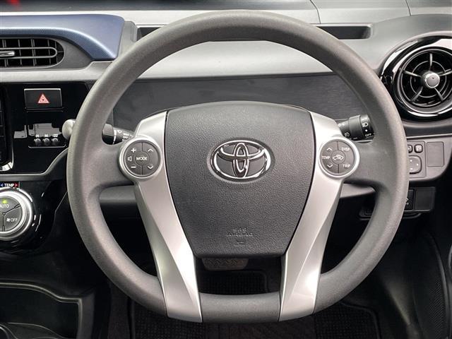 アクア Ｓ　純正ＳＤナビ／ＴＶ／Ｂｌｕｅｔｏｏｔｈ／バックカメラ／ドライブレコーダー／ビルトインＥＴＣ／ＨＩＤヘッドライト／横滑り防止装置／シートリフター／プッシュスタート／ウィンカーミラー／純正フロアマット（12枚目）