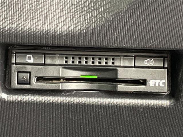 アクア Ｓ　純正ＳＤナビ／ＴＶ／Ｂｌｕｅｔｏｏｔｈ／バックカメラ／ドライブレコーダー／ビルトインＥＴＣ／ＨＩＤヘッドライト／横滑り防止装置／シートリフター／プッシュスタート／ウィンカーミラー／純正フロアマット（18枚目）