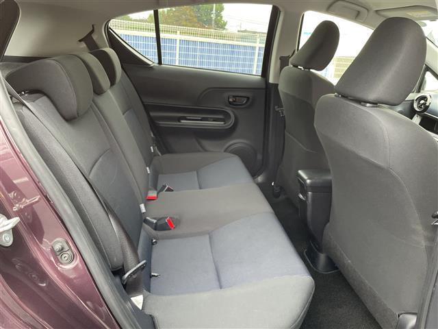 アクア Ｓ　純正ＳＤナビ／ＴＶ／Ｂｌｕｅｔｏｏｔｈ／バックカメラ／ドライブレコーダー／ビルトインＥＴＣ／ＨＩＤヘッドライト／横滑り防止装置／シートリフター／プッシュスタート／ウィンカーミラー／純正フロアマット（21枚目）