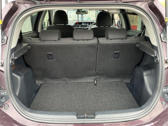 アクア Ｓ　純正ＳＤナビ／ＴＶ／Ｂｌｕｅｔｏｏｔｈ／バックカメラ／ドライブレコーダー／ビルトインＥＴＣ／ＨＩＤヘッドライト／横滑り防止装置／シートリフター／プッシュスタート／ウィンカーミラー／純正フロアマット（26枚目）