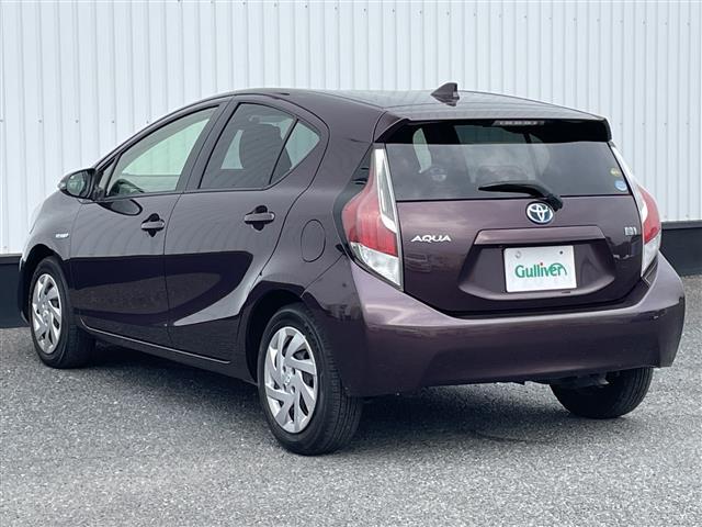 アクア Ｓ　純正ＳＤナビ／ＴＶ／Ｂｌｕｅｔｏｏｔｈ／バックカメラ／ドライブレコーダー／ビルトインＥＴＣ／ＨＩＤヘッドライト／横滑り防止装置／シートリフター／プッシュスタート／ウィンカーミラー／純正フロアマット（40枚目）