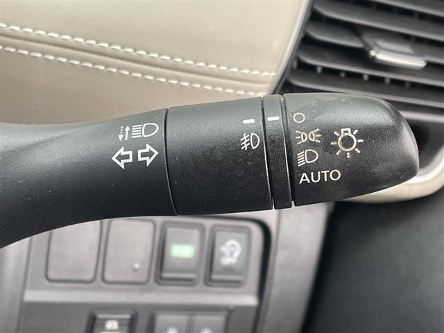 セレナ ハイウェイスターG プロパイロットエディション 純正SDナビ/フリップダウンモニター/両側電動スライドドア/プロパイロット/クルーズコントロール/ビルトインETC/純正16インチアルミホイール/リアサンシェード/LEDヘッドライト/フォグライト(17枚目)