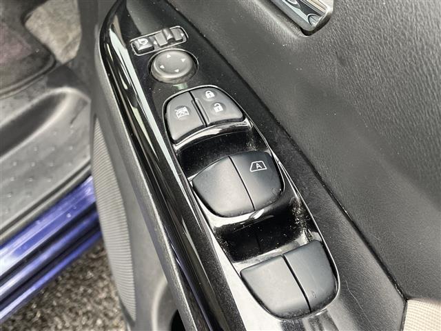 セレナ ハイウェイスターG プロパイロットエディション 純正SDナビ/フリップダウンモニター/両側電動スライドドア/プロパイロット/クルーズコントロール/ビルトインETC/純正16インチアルミホイール/リアサンシェード/LEDヘッドライト/フォグライト(19枚目)