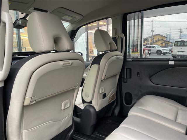 セレナ ハイウェイスターG プロパイロットエディション 純正SDナビ/フリップダウンモニター/両側電動スライドドア/プロパイロット/クルーズコントロール/ビルトインETC/純正16インチアルミホイール/リアサンシェード/LEDヘッドライト/フォグライト(22枚目)