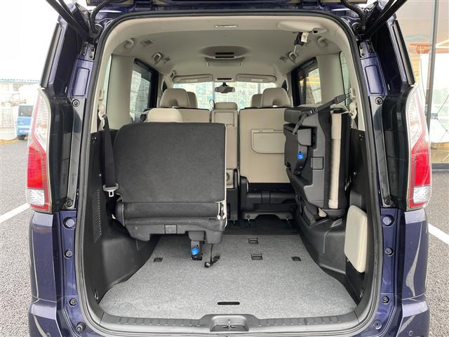 セレナ ハイウェイスターG プロパイロットエディション 純正SDナビ/フリップダウンモニター/両側電動スライドドア/プロパイロット/クルーズコントロール/ビルトインETC/純正16インチアルミホイール/リアサンシェード/LEDヘッドライト/フォグライト(29枚目)