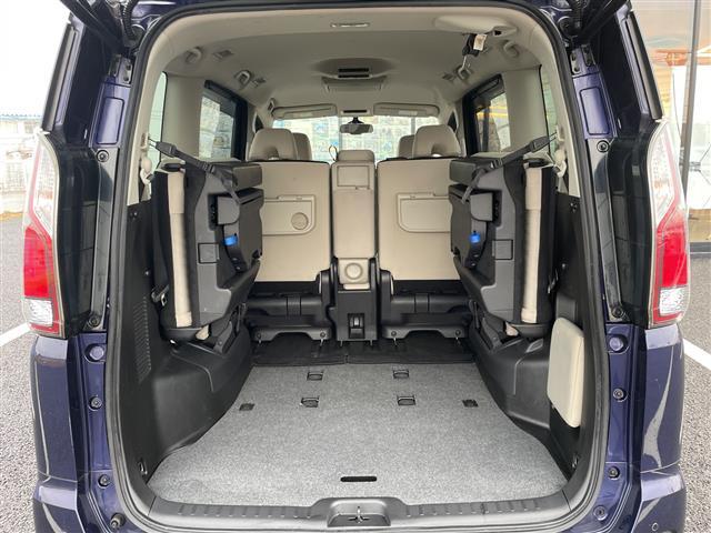 セレナ ハイウェイスターG プロパイロットエディション 純正SDナビ/フリップダウンモニター/両側電動スライドドア/プロパイロット/クルーズコントロール/ビルトインETC/純正16インチアルミホイール/リアサンシェード/LEDヘッドライト/フォグライト(32枚目)