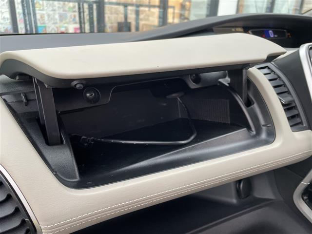 セレナ ハイウェイスターG プロパイロットエディション 純正SDナビ/フリップダウンモニター/両側電動スライドドア/プロパイロット/クルーズコントロール/ビルトインETC/純正16インチアルミホイール/リアサンシェード/LEDヘッドライト/フォグライト(34枚目)