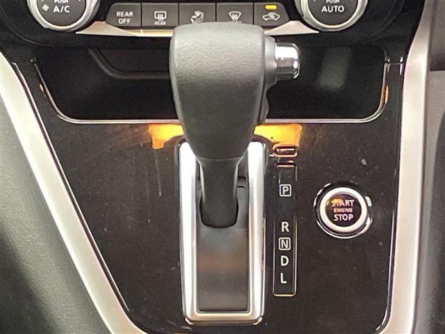 セレナ ハイウェイスターG 純正9インチナビ/フリップダウンモニター/両側電動スライドドア/アラウンドビューモニター/クルーズコントロール/ドライブレコーダー前後/ビルトインETC/車高調/柿本マフラー/社外グリル/ツイーター(8枚目)