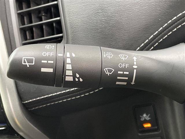 セレナ ハイウェイスターG 純正9インチナビ/フリップダウンモニター/両側電動スライドドア/アラウンドビューモニター/クルーズコントロール/ドライブレコーダー前後/ビルトインETC/車高調/柿本マフラー/社外グリル/ツイーター(14枚目)