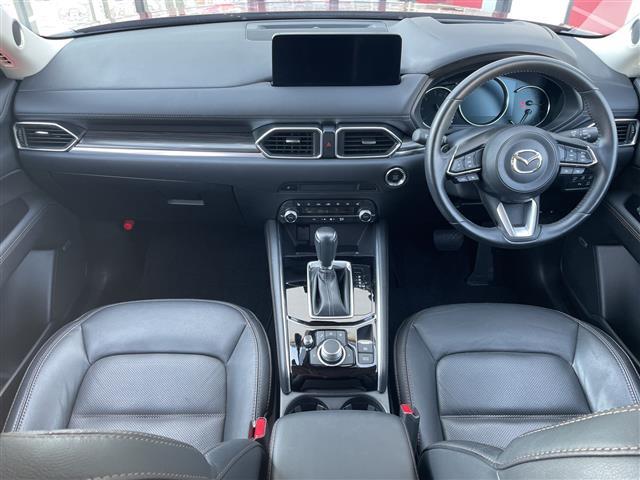 ＣＸ－５ ＸＤ　Ｌパッケージ　ＢＯＳＥサウンドシステム／ヘッドアップディスプレイ／電動リアゲート／純正１０インチナビ／ワイヤレス充電／全方位カメラ／フルセグＴＶ／ＣＤ／ＤＶＤ／コーナーセンサー／レザーシート／全席シートヒーター（2枚目）